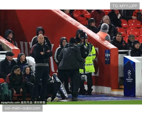 利物浦前锋埃基蒂克跟腱断裂重伤，预计缺阵6至9个月